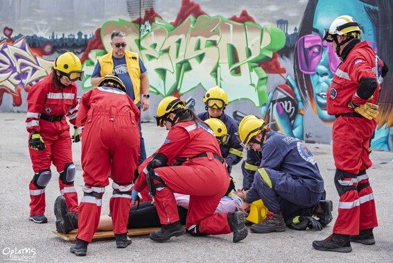 Ο Δήμος Νίκαιας – Αγ. Ι. Ρέντη βρέθηκε στο επίκεντρο της εθελοντικής δράσης και της εκπαίδευσης στην πολιτική προστασία, φιλοξενώντας την 8η Πανελλήνια Διασωστική Άσκηση της Εθελοντικής Διασωστικής Ομάδας Κρίσεων (Ε.Δ.Ο.Κ.), από τις 31 Οκτωβρίου έως τις 2 Νοεμβρίου 2025.