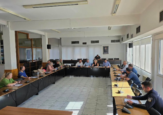 Με επιτυχία πραγματοποιήθηκε πριν λίγες μέρες, η συνεδρίαση του Τοπικού Επιχειρησιακού Συντονιστικού Οργάνου Πολιτικής Προστασίας (ΤΕΣΟΠΠ) του Δήμου Νίκαιας -Αγ. Ι. Ρέντη, στην αίθουσα του Δημοτικού Συμβουλίου, με αντικείμενο τον σχεδιασμό αντιμετώπισης πλημμυρικών φαινομένων και τον απολογισμό της αντιπυρικής περιόδου.
