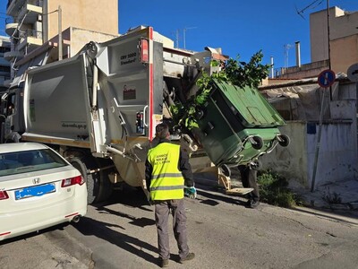Ξεκίνησε η νέα κλαδευτική περίοδος στον Δήμο Νίκαιας – Αγίου Ιωάννη Ρέντη, με τις εργασίες να έχουν ήδη αρχίσει τη Δευτέρα 5 Οκτωβρίου